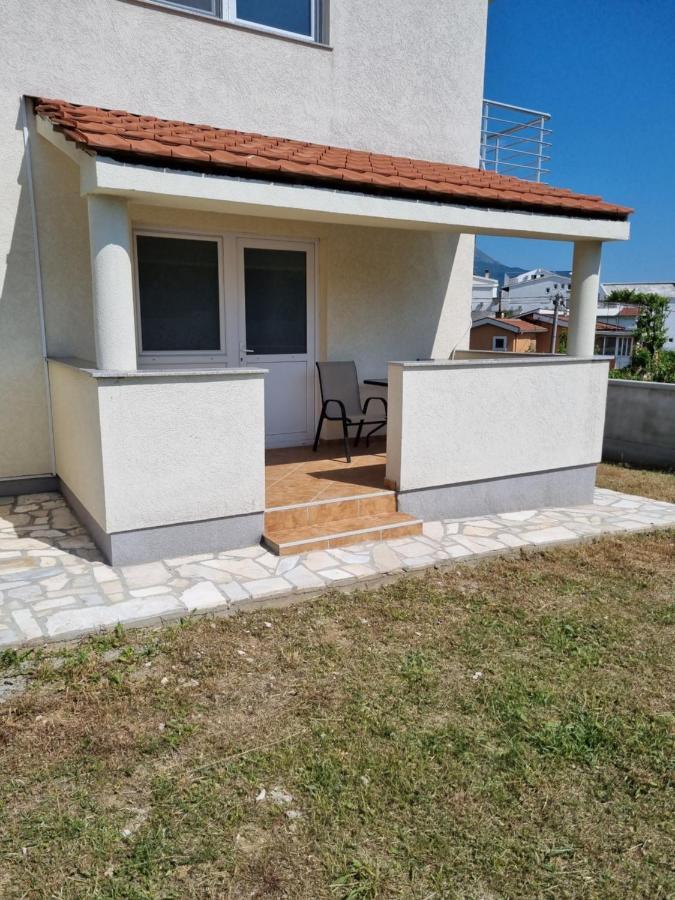 Apartmani Ani Bar Exteriör bild