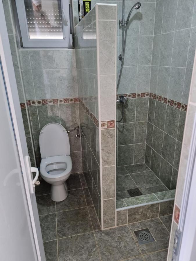 Apartmani Ani Bar Exteriör bild
