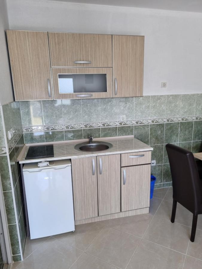 Apartmani Ani Bar Exteriör bild