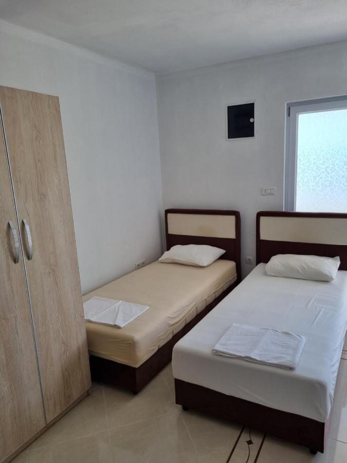 Apartmani Ani Bar Exteriör bild