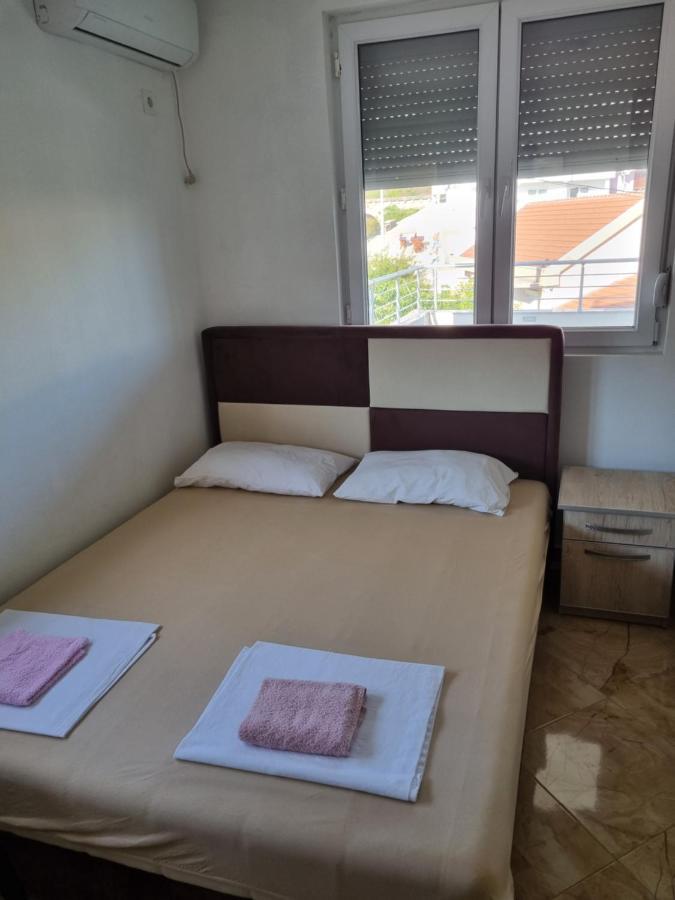 Apartmani Ani Bar Exteriör bild