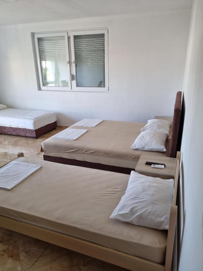 Apartmani Ani Bar Exteriör bild