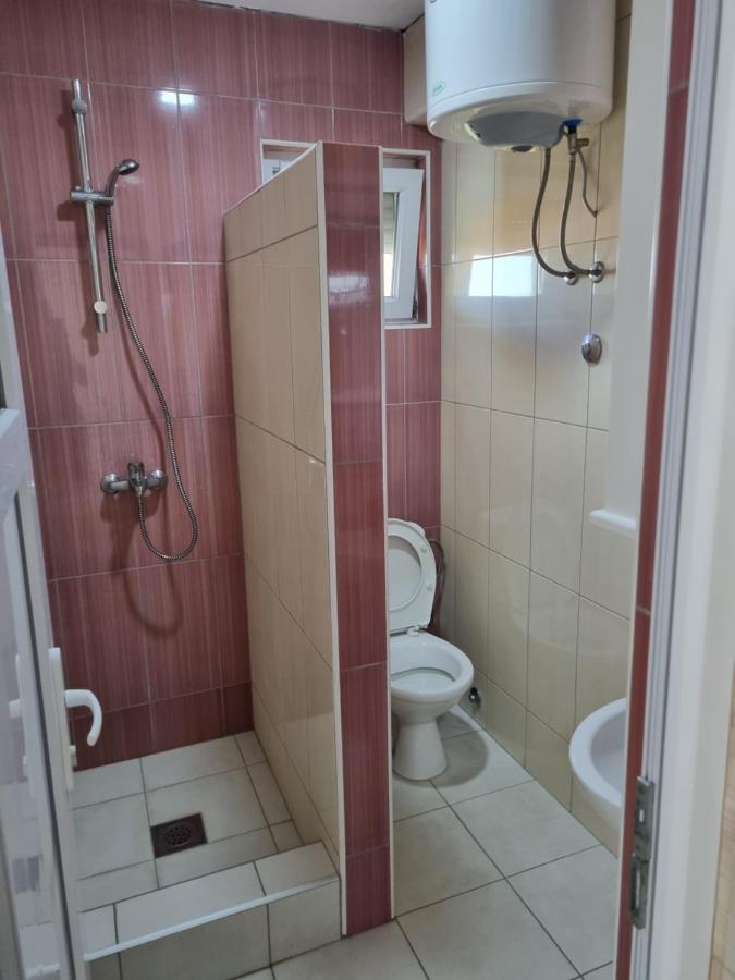 Apartmani Ani Bar Exteriör bild