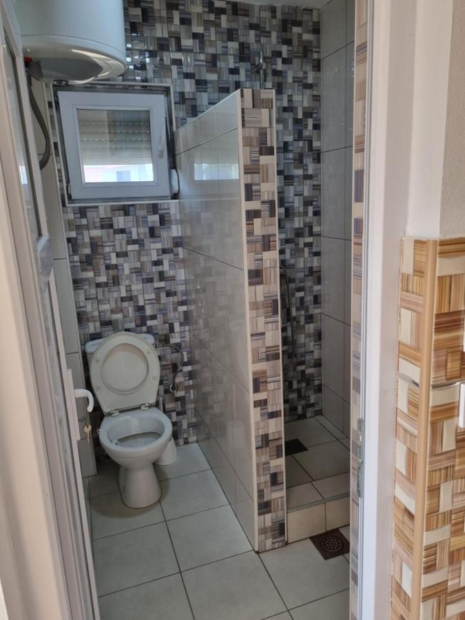 Apartmani Ani Bar Exteriör bild