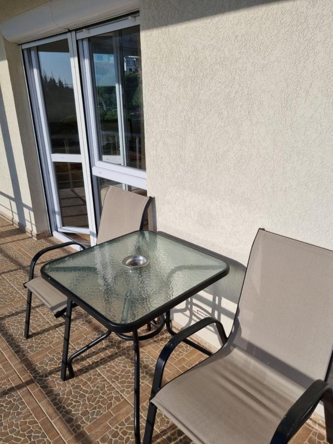 Apartmani Ani Bar Exteriör bild