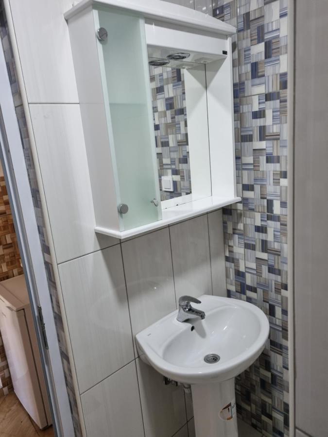 Apartmani Ani Bar Exteriör bild